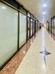 High Street Centre (D6), Retail #604400761